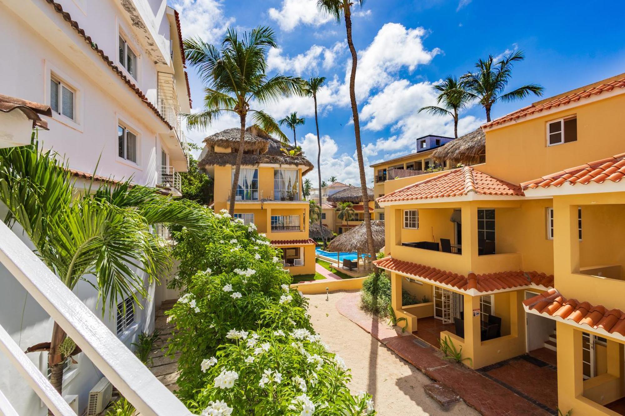 Prime Ocean View Punta Cana Apartments - 3-Bedroom Getaway With Private Terrace On Bavaro Beach Exterior photo