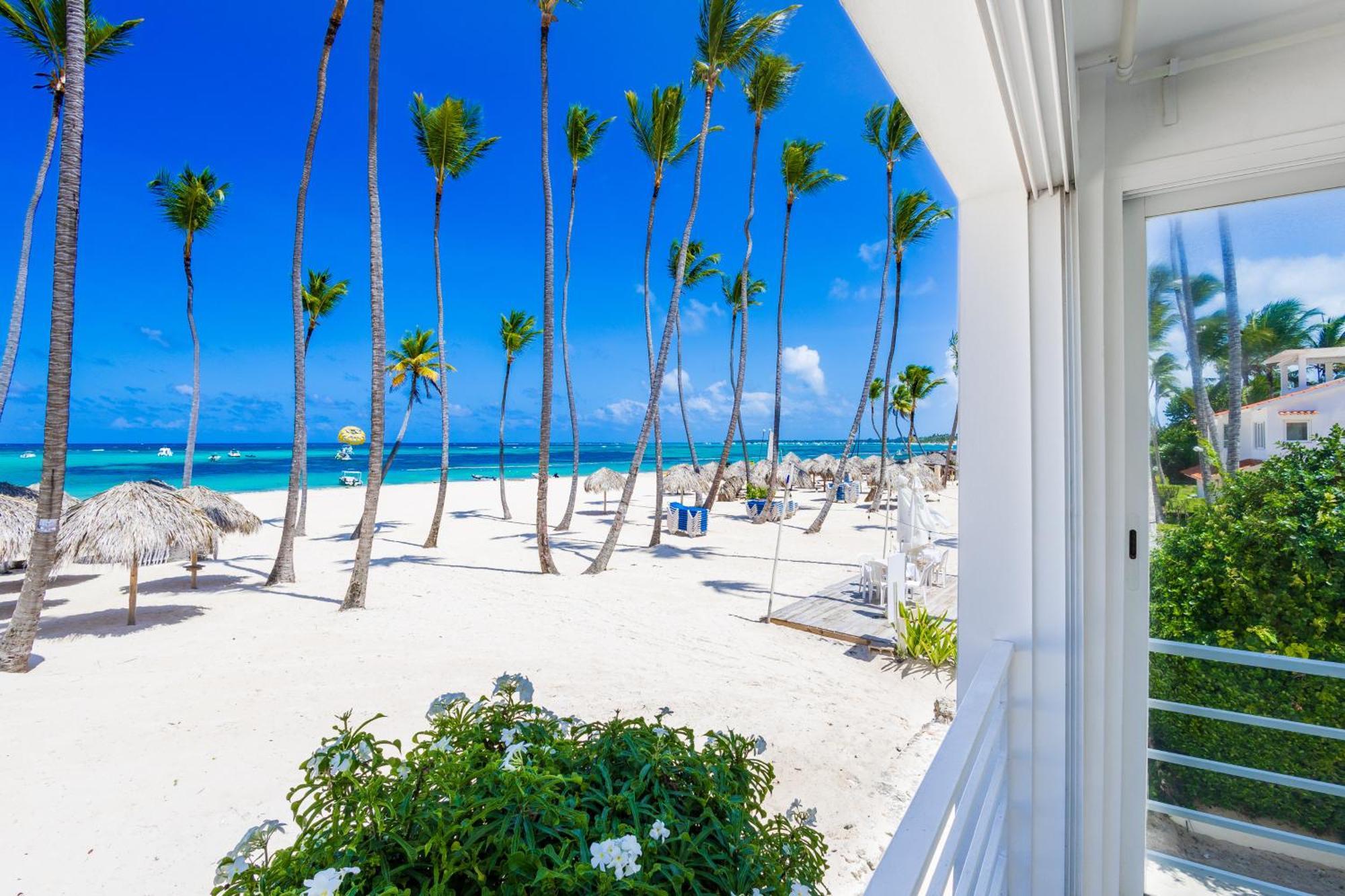 Prime Ocean View Punta Cana Apartments - 3-Bedroom Getaway With Private Terrace On Bavaro Beach Exterior photo