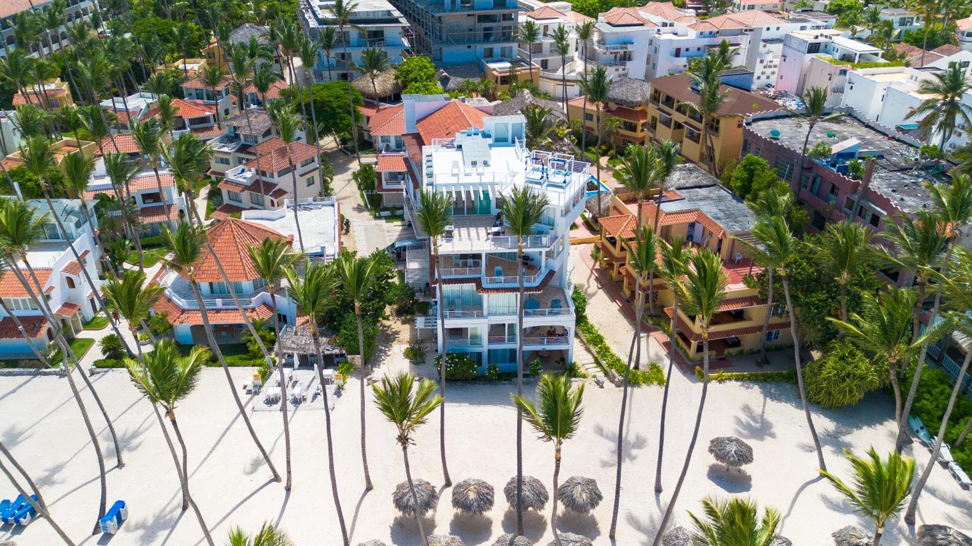 Prime Ocean View Punta Cana Apartments - 3-Bedroom Getaway With Private Terrace On Bavaro Beach Exterior photo