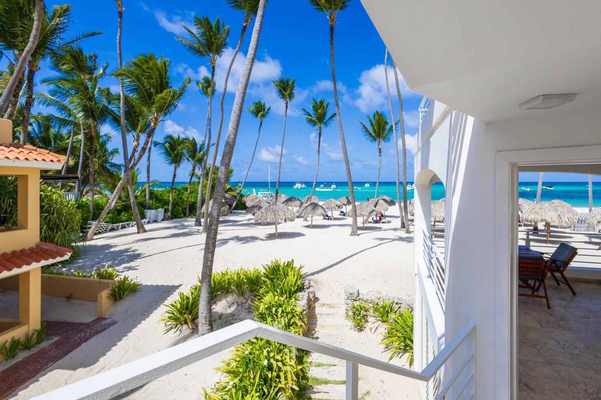 Prime Ocean View Punta Cana Apartments - 3-Bedroom Getaway With Private Terrace On Bavaro Beach Exterior photo