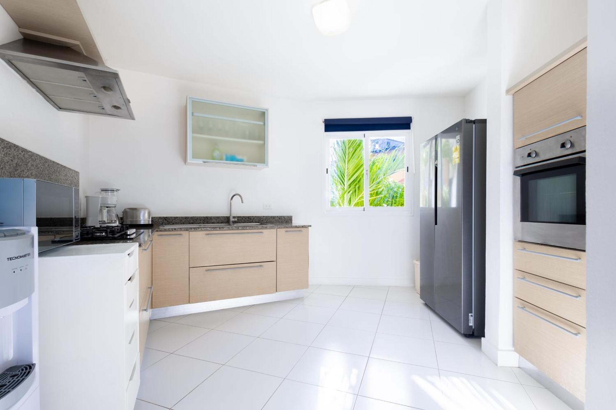 Prime Ocean View Punta Cana Apartments - 3-Bedroom Getaway With Private Terrace On Bavaro Beach Exterior photo