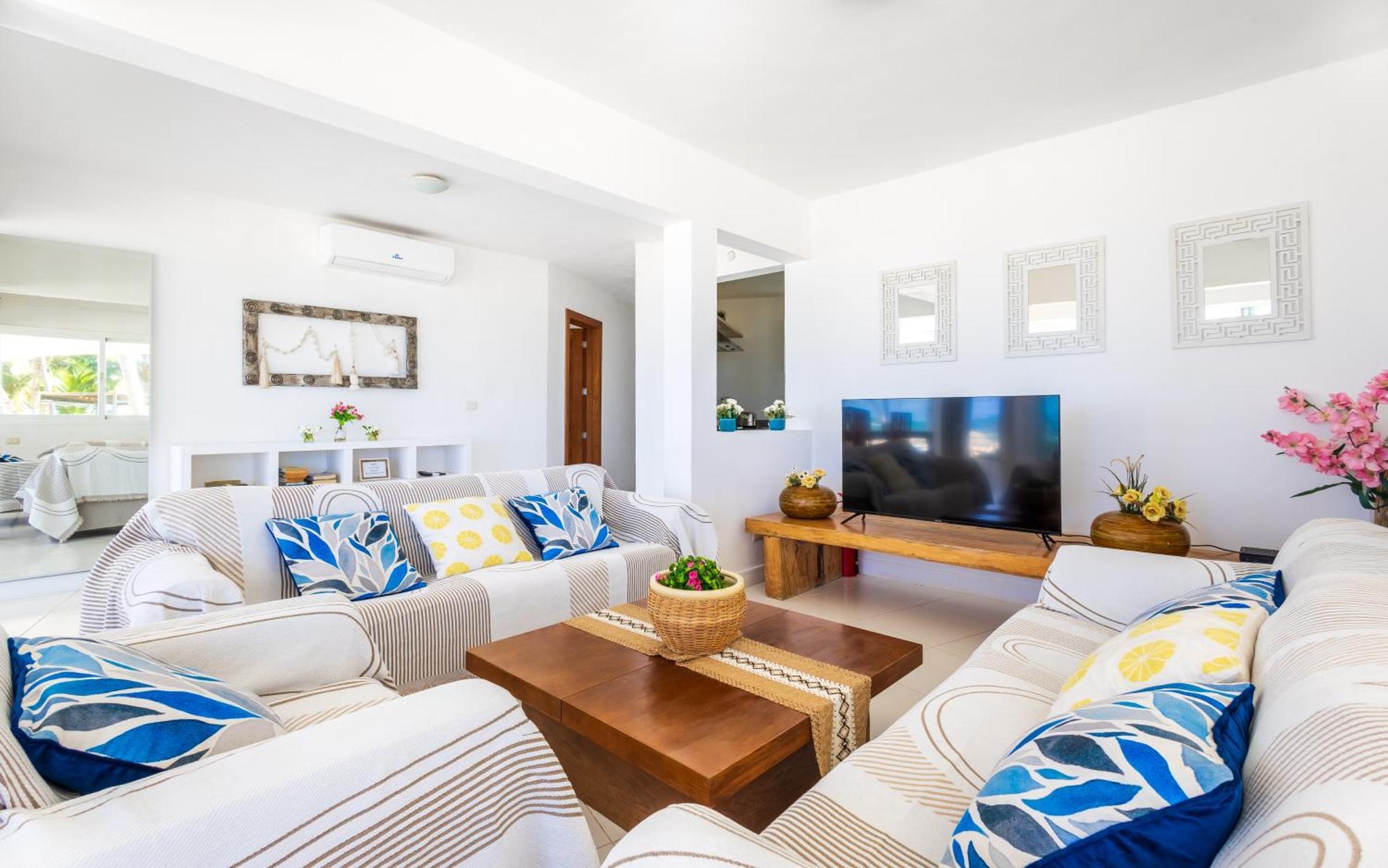Prime Ocean View Punta Cana Apartments - 3-Bedroom Getaway With Private Terrace On Bavaro Beach Exterior photo